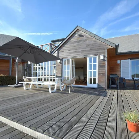 Villa Magnificent Spacious And Bright Villa, Splendid View, Large Garden, Sauna Houyet