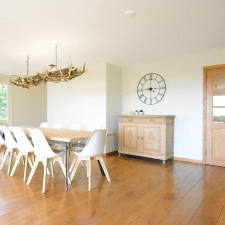 Magnificent Spacious And Bright Villa, Splendid View, Large Garden, Sauna Βίλα